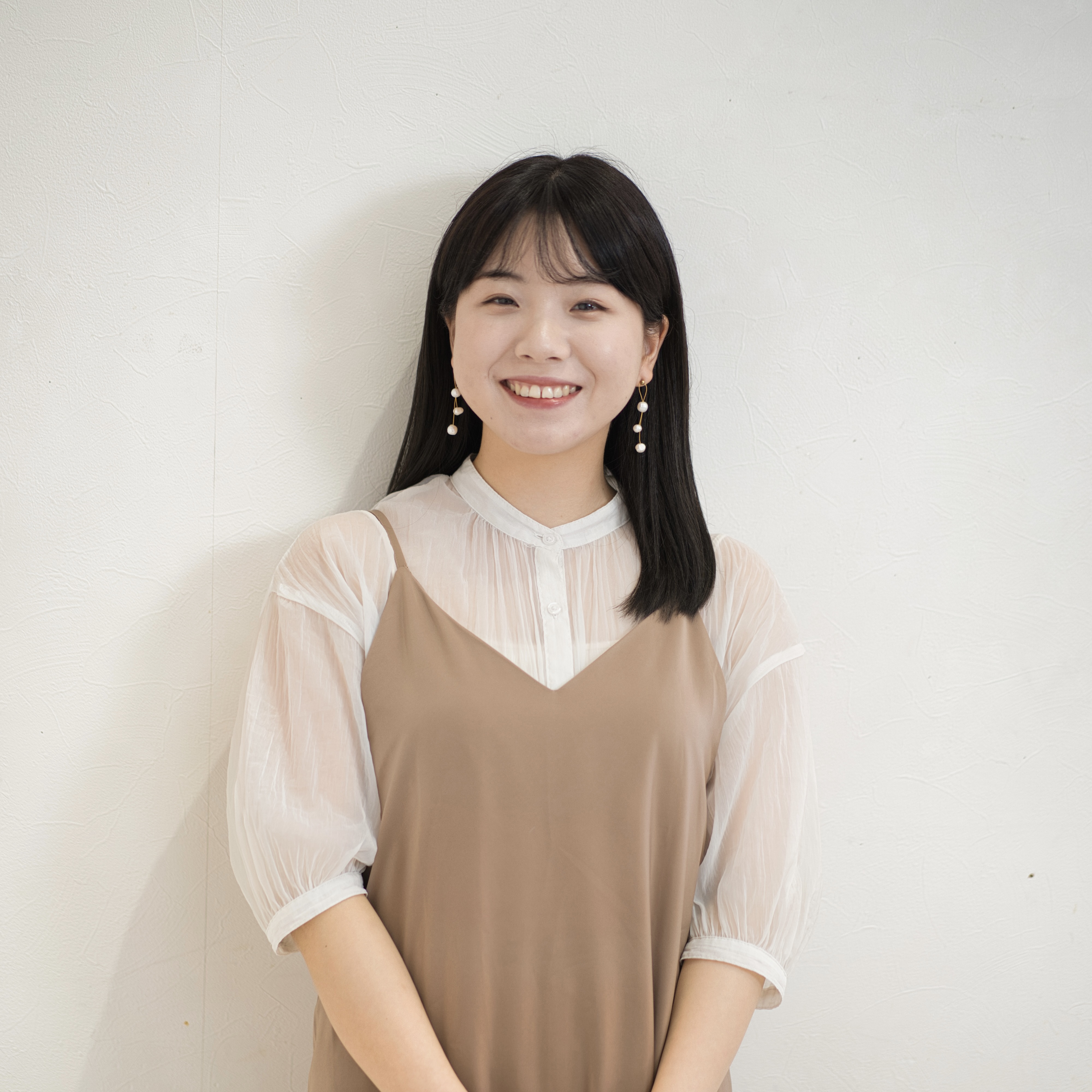 與那嶺　真衣